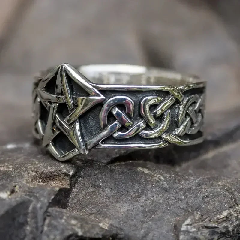 New European and American Style Men's Ring Retro Party Accessories  Star Design Hip-hop High-end Fashion Daily Jewelry