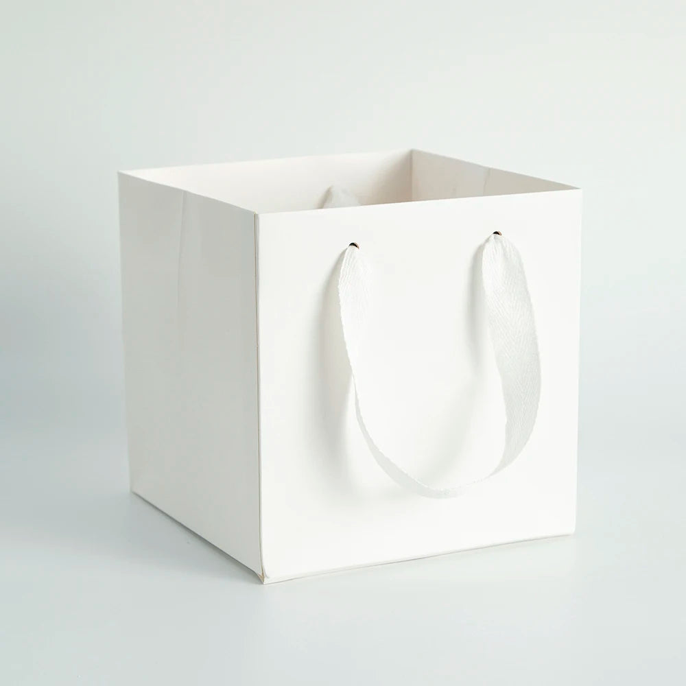 24pcs Custom Logo Print Wholesale Grocery White Brown Black Kraft Paper Gift Bag with Handle Wedding Party Xmas Packaging Bag