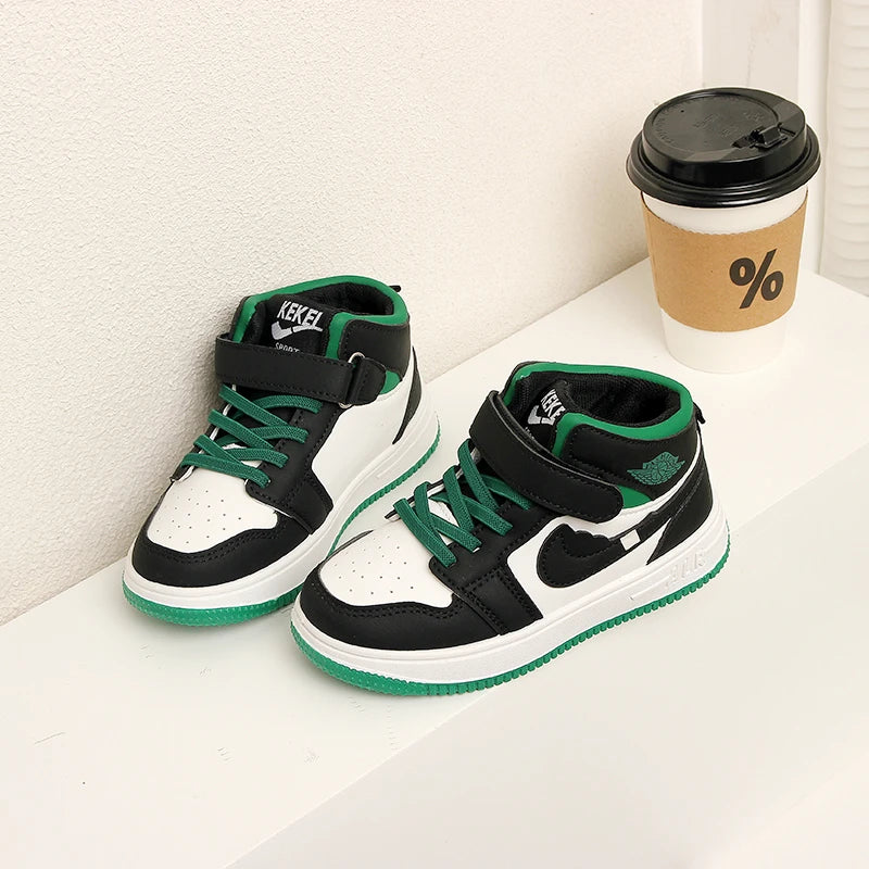 New Style Board Shoes for Children, Breathable and Anti Slip Sports Shoes Trendy Brand Spring and Autumn Men's and Women's Shoes