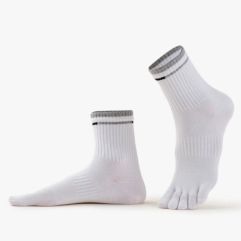 2026 New Elastic Men's Sports Socks Soft Breathable Cotton Women Fitness Sweat Wicking Split Toe Socks Outdoor Hiking Socks