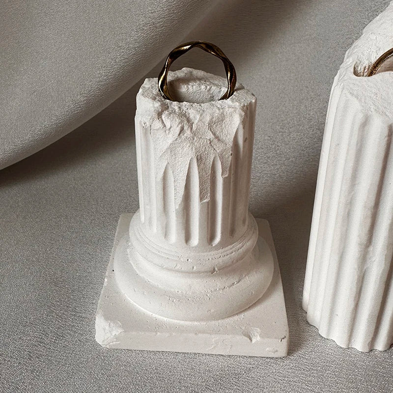Roman Column Ring Display Stand - Vintage European Plaster Jewelry Holder, Weathered Broken Finish for Rings Window Showcase Dec