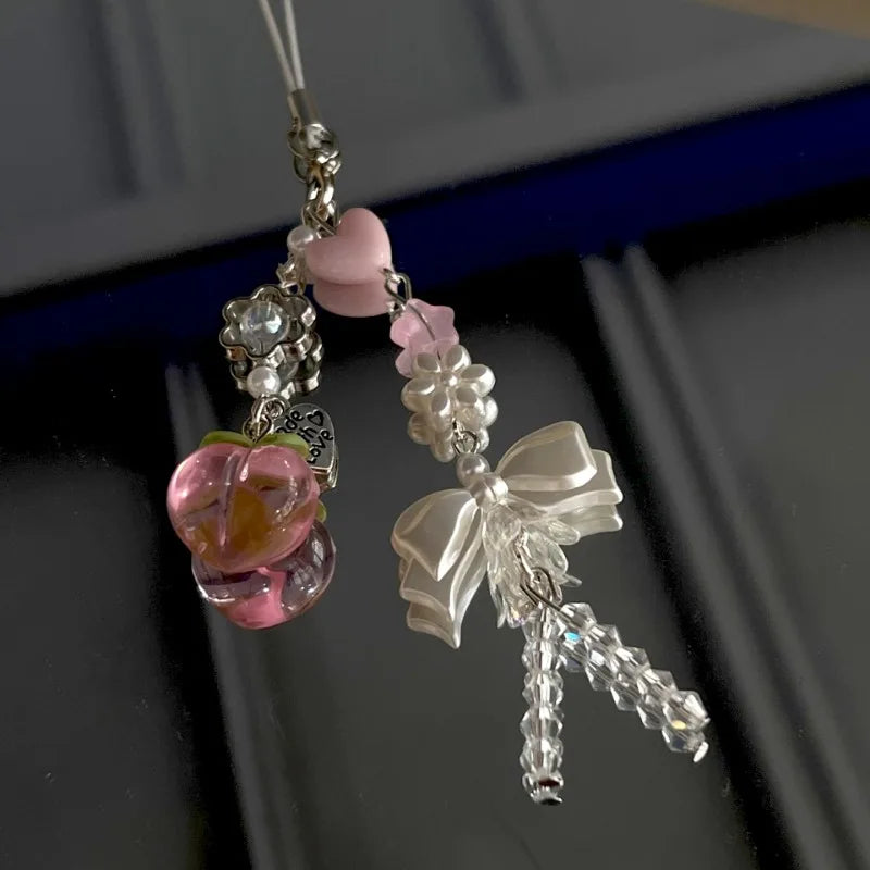 1/2Pcs Y2K Peach Flower Beads Pendant Phone Strap Lanyard Pocket Keychain Strap Backpack Charm Car Key Decoration Chain Keyring