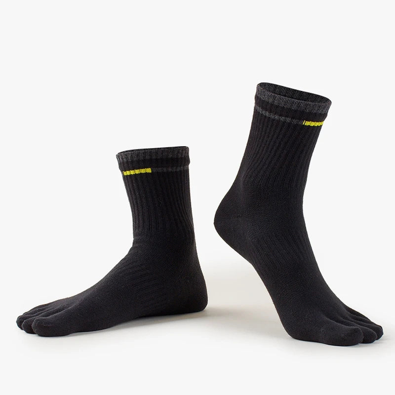 2026 New Elastic Men's Sports Socks Soft Breathable Cotton Women Fitness Sweat Wicking Split Toe Socks Outdoor Hiking Socks