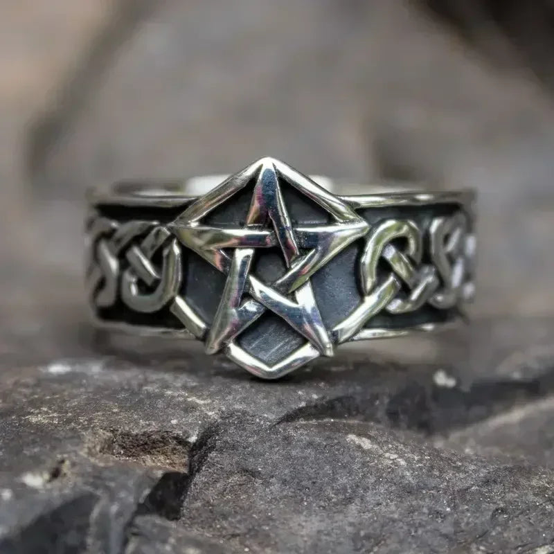 New European and American Style Men's Ring Retro Party Accessories  Star Design Hip-hop High-end Fashion Daily Jewelry