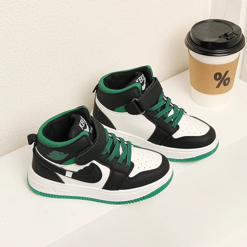 New Style Board Shoes for Children, Breathable and Anti Slip Sports Shoes Trendy Brand Spring and Autumn Men's and Women's Shoes