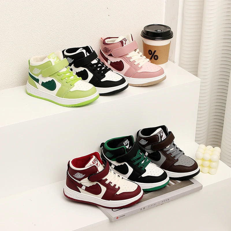 New Style Board Shoes for Children, Breathable and Anti Slip Sports Shoes Trendy Brand Spring and Autumn Men's and Women's Shoes