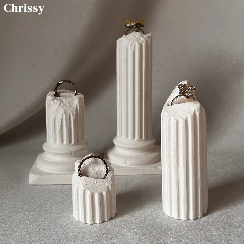 Roman Column Ring Display Stand - Vintage European Plaster Jewelry Holder, Weathered Broken Finish for Rings Window Showcase Dec