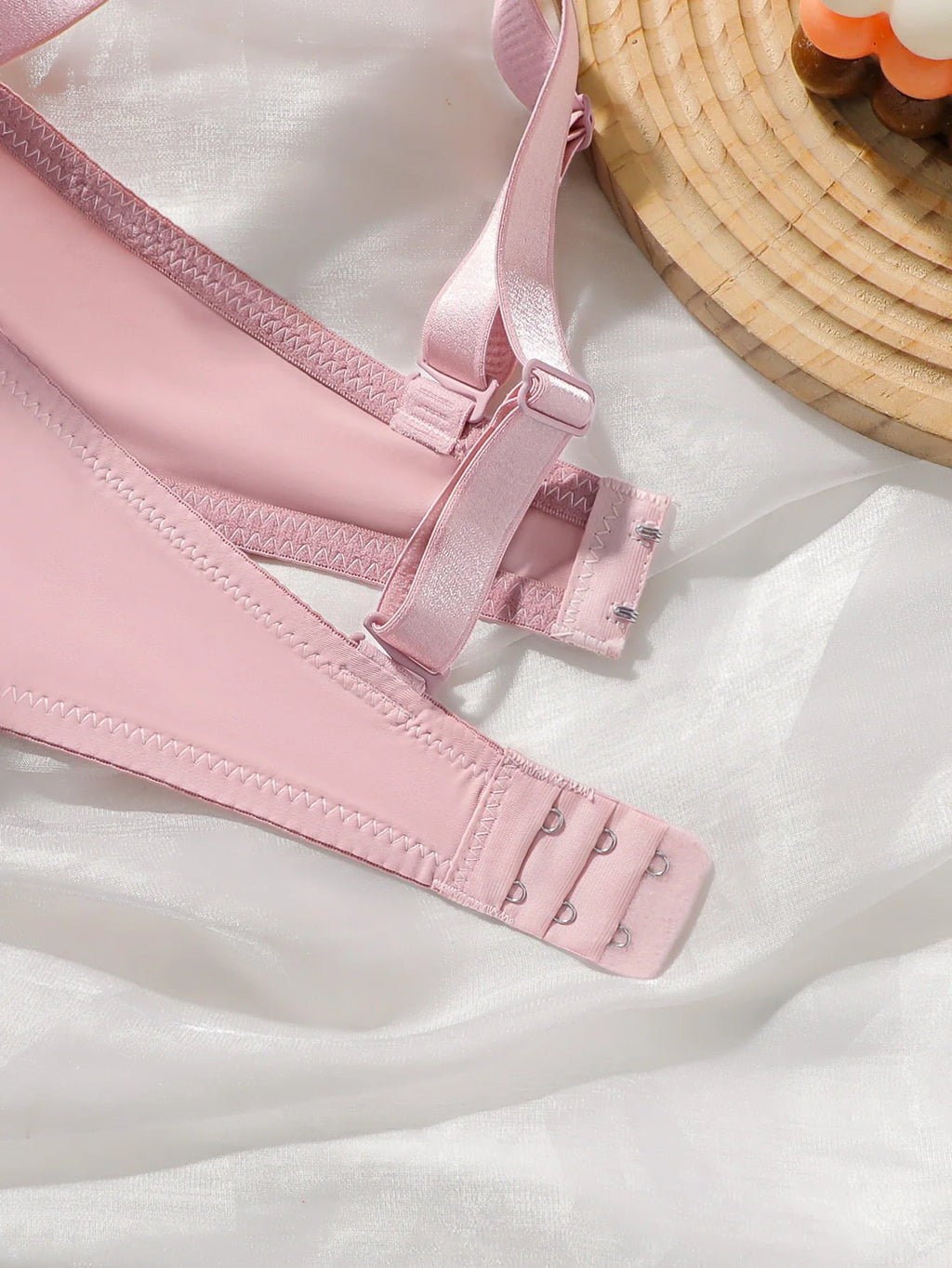 Solid color daily thick pad with steel support bra set small chest display large women's underwear push up bra B2051
